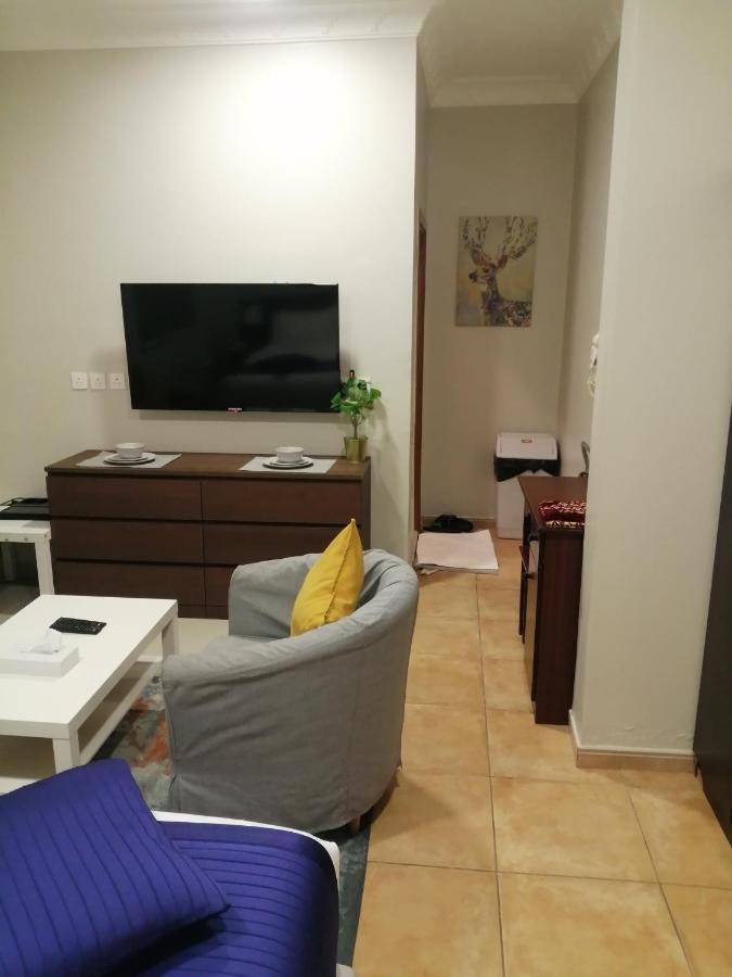 리야드 Nozol Al Toot Furnished Units 아파트 호텔 외부 사진